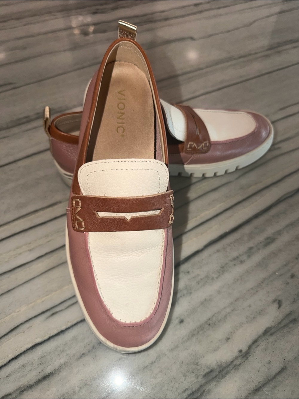 Vionic Two-Tone Pink, White & Brown Slip-On Loafer